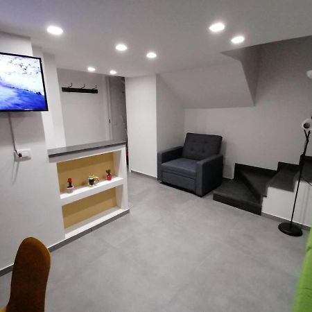 Apartamento La Casa Di Orlando CTA Exterior foto